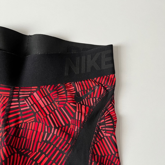 Nike Pro Short Mid-Rise 8cm 3" Dri-Fit Spandex Training Shorts All Over Print - Picture 4 of 6